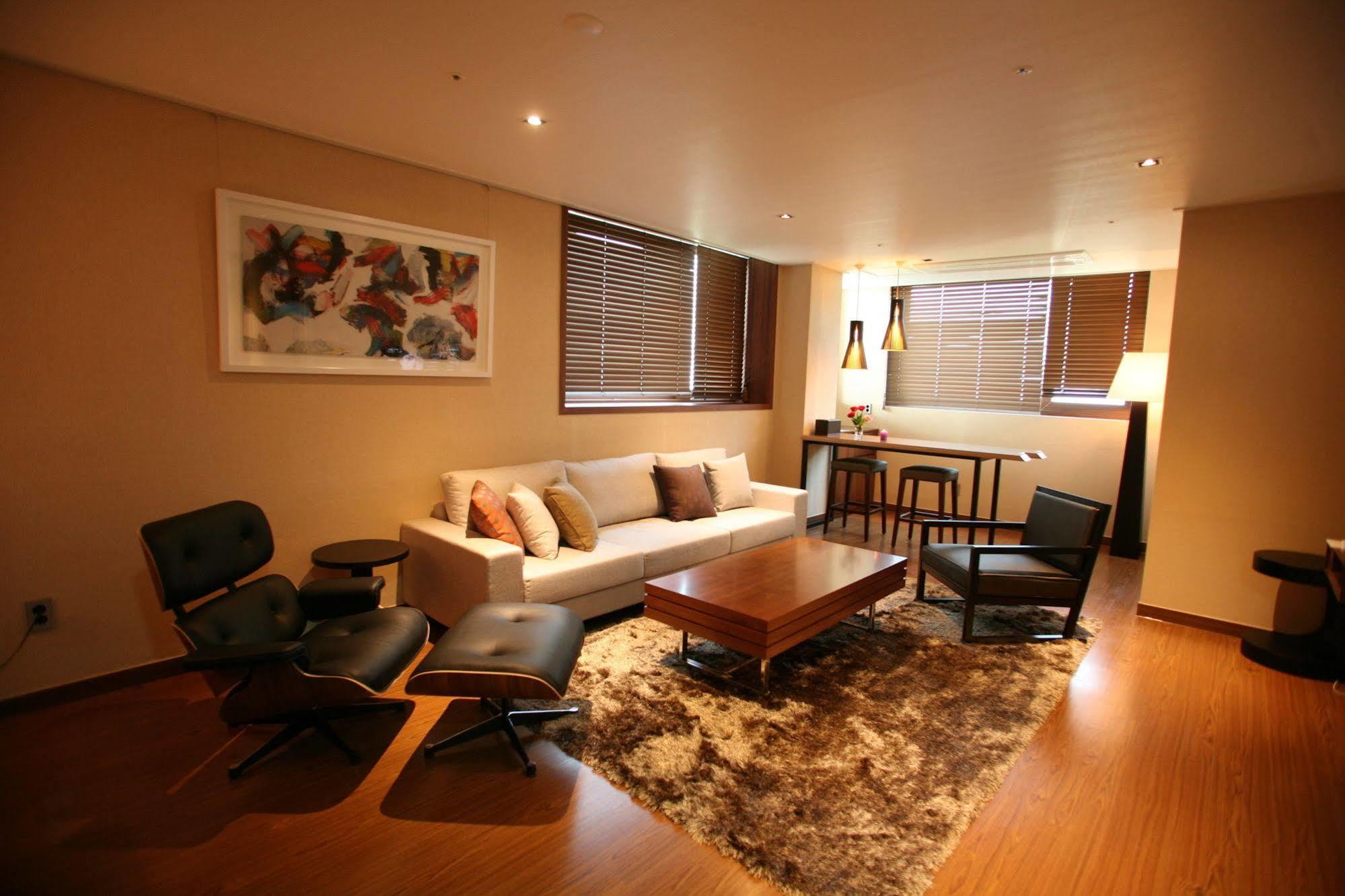 Hyunjin Tourist Hotel Donghae Extérieur photo